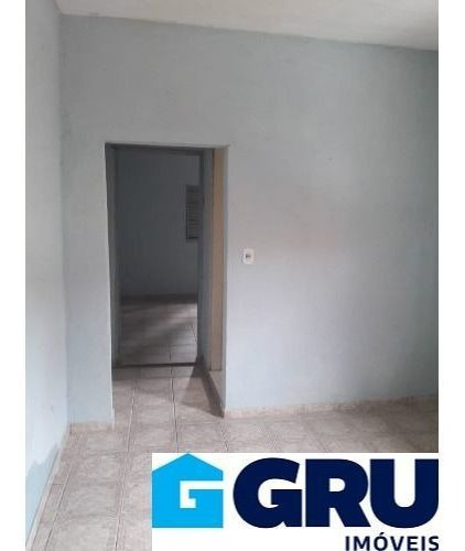 Sobrado Proximo Ao Clube Vila Galvão Com 2 Dorms 3 Vagas. Quintal. - Sob590