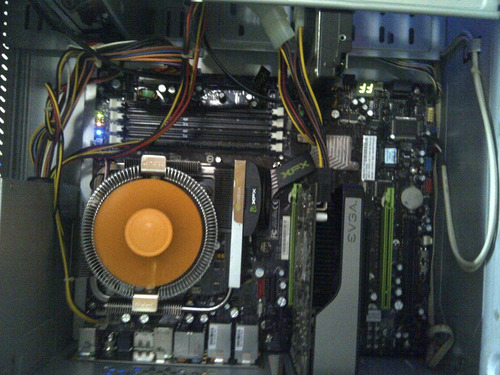 Imagen 6 de 7 de Cpu Intel Dual Core+tm Xfx 960i Sli Ultra+hdd 320 Gb