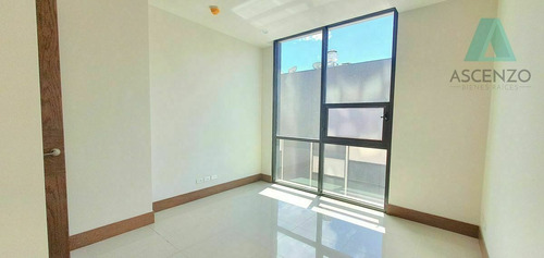 Venta De Depto. En Torre Sphera Joarg