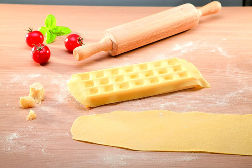 Molde Tescoma Para Raviolini Redondo, 21 Peças Delícia, Asso