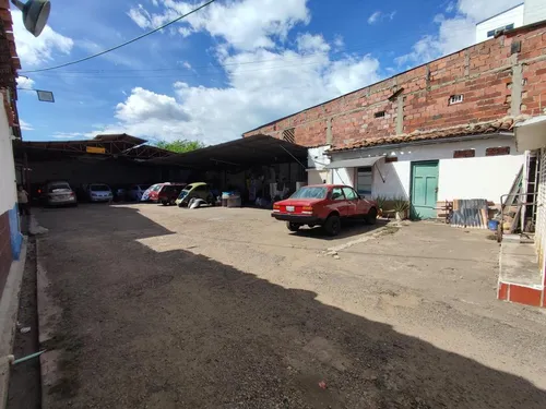 Bodega En Arriendo En El Llano. Cod A11524