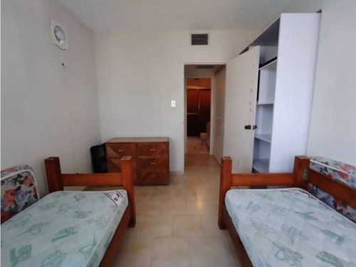 Apartamento En Venta Tucacas Lr-5971779