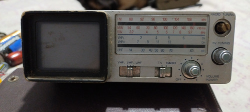 Rádio Broksonic Mini Tv Não Funciona Não Liga No Estado Das (Usado)