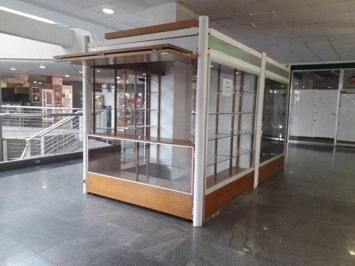 Imagen 5 de 8 de Marlyn Padrón Locales En Venta En Valencia Centro Comercial Cristal Mlyn 447700
