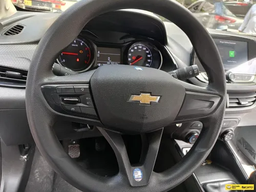 Chevrolet Onix lt