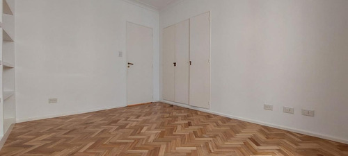 Imagen 15 de 21 de Venta - 3 Amb. Y Escritorio - Coch. - Cerrito 1500 - Retiro