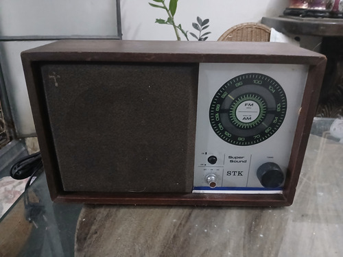 Radio Am/fm Stk Super Sound Madeira (Usado)