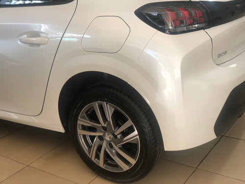 Imagen 9 de 15 de Peugeot 208 Allure 1.6 / Anticipo $95.000 Plan Nacional