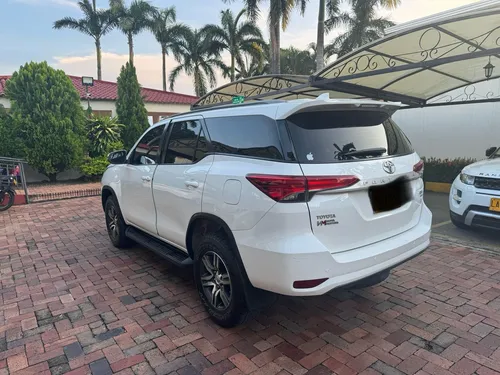 Toyota Fortuner 2.7l