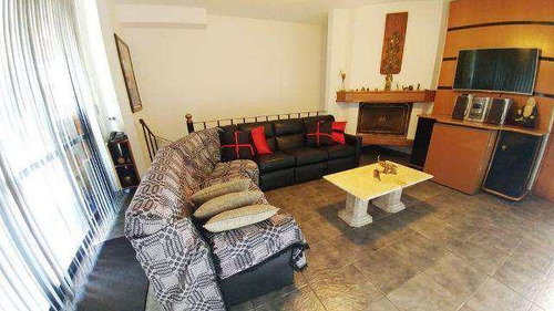 Apartamento 4 Dorms - R$ 2.850.000,00 - 240m² - Código: 8648 - V8648