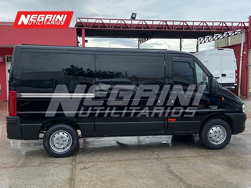 Imagem 7 de 14 de Fiat Ducato 9 Metros