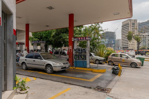 Atención Inversionistas!!!! Estación De Servicio En Venta En La Floresta Gi