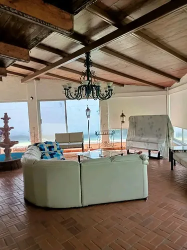 Casa Sola Jardín Maduro Vocación Múltiple