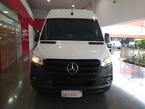 Mercedes-Benz Sprinter Furgão 2.2 Cdi 314 Street Longo Teto Baixo 9m3 5p 6 marchas