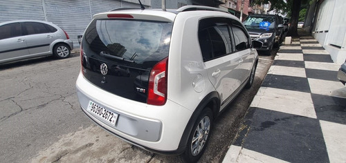 Up Cross 1.0 Tsi 2017