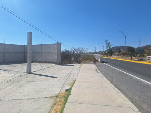 Terreno En Venta En Boulevard Metropolitano Estadio De Beisbol