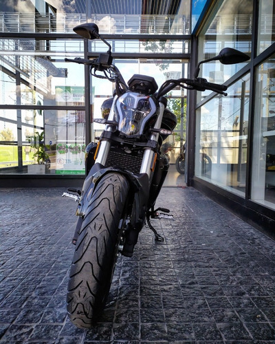 Benelli 502 C - Negro - Benelli Store Pilar.
