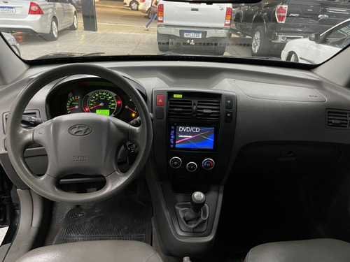 Imagem 14 de 15 de Hyundai Tucson 2010 2.0 Gl 4x2 5p