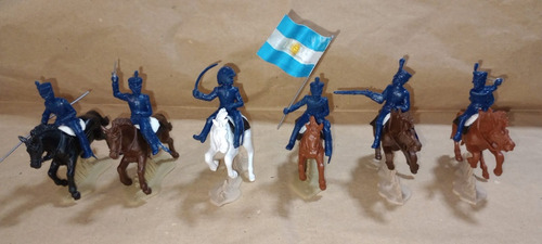 Soldadito Granaderos A Caballo. 6 Figuras Sin Pintar. 