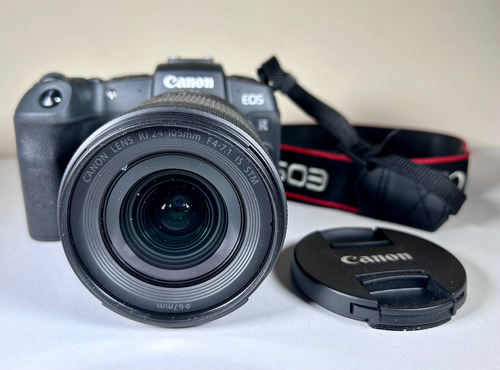 Cámara Canon Eos Rp Y Lente Rf 24-105 Mm En Perfecto Estado Negro