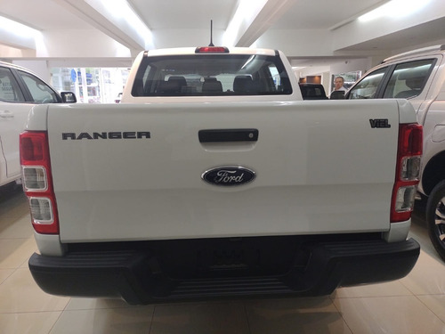 Imagen 4 de 24 de Ford Ranger Xl 2.2 L Doble Cabina 4x4