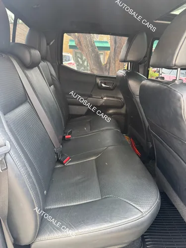 Toyota Tacoma SR5