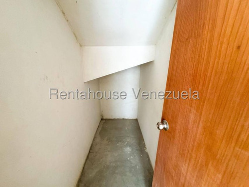 Apartamento En Venta En Los Naranjos De Las Mercedes Caracas