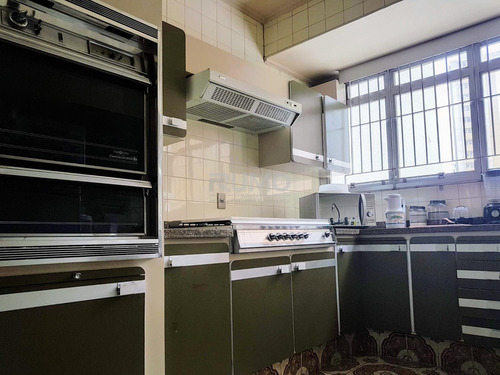 Apartamento À Venda Em Cambuí - Ap010834
