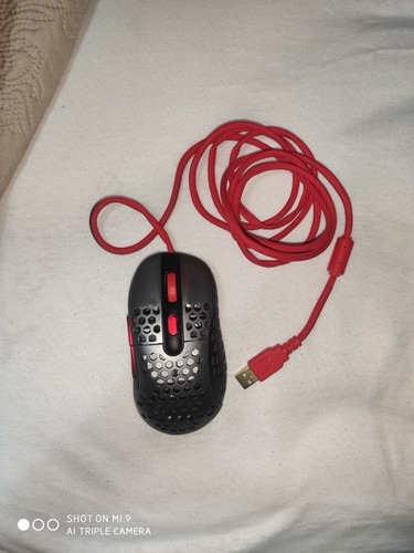 Mouse Gamer Ultraleve F65 Mercury