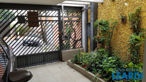 Imagem 1 de 15 de Casa Assobradada - Saúde - Sp - 626471