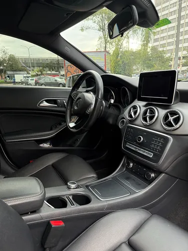 Mercedes-Benz Clase CLA 1.6 Essential