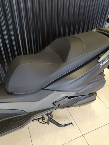Kymco Xtown 250 Negro Mate 2021 0km