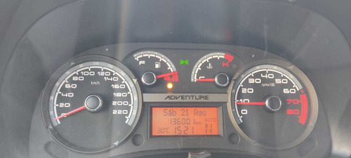 Imagem 5 de 9 de Fiat Idea 2012 1.8 16v Adventure Flex Dualogic 5p
