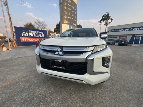 Mitsubishi L200 2.4 Glx Cabina Doble 4x2 Mt