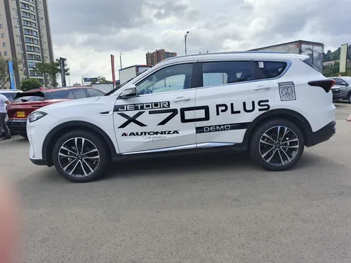 Jetour X70 Plus 1.5T Fwd At