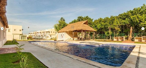 Imagen 18 de 20 de Casa En Venta En Playa Del Carmen Real Amalfi.