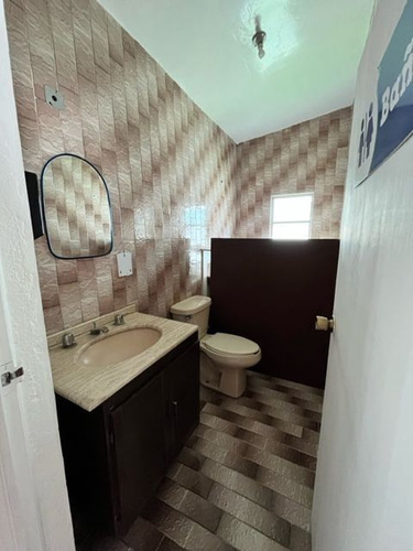 Inmueble Con Uso De Suelo En Calesa, Adecuado Para Escuela, Oficinas..etc