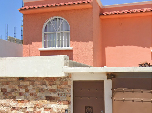 Casa En Venta En Residencial Arboledas, Tula De Allende, Hidalgo En Calle De Casuarina # 100. Cd*