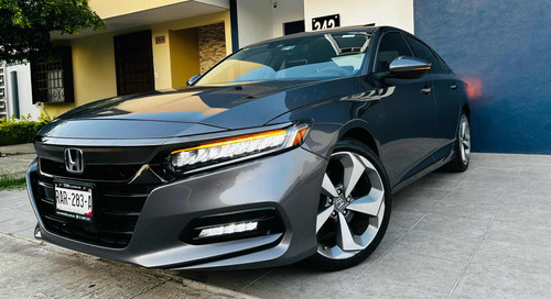 Honda Accord 2.0 Touring At