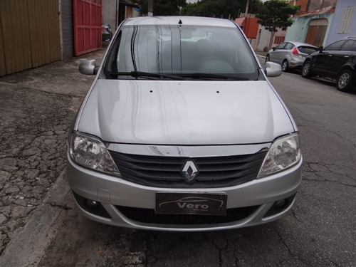 Renault Logan Expression 1.6 Completo 2011