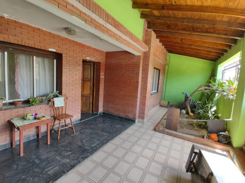 Imagen 2 de 16 de Casa - Gregorio De Laferrere