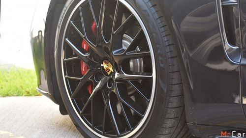 Porsche Panamera Turbo Sport Turismo 2018