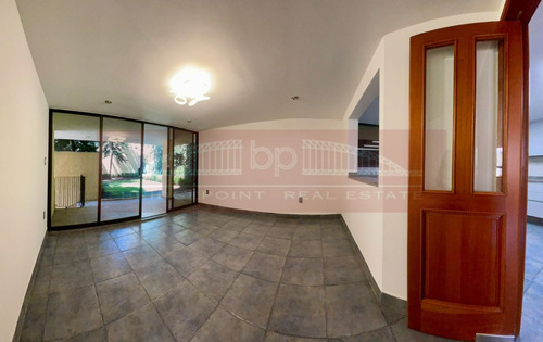 Gran Casa En Renta En Condominio En Pico De Sorata, Jardines De La Montaña, Cdmx.