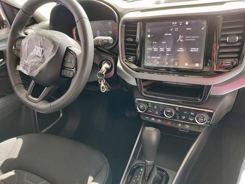 Imagem 4 de 15 de Fiat Toro 2.0 16v Tb Freedom 4wd At9 2022