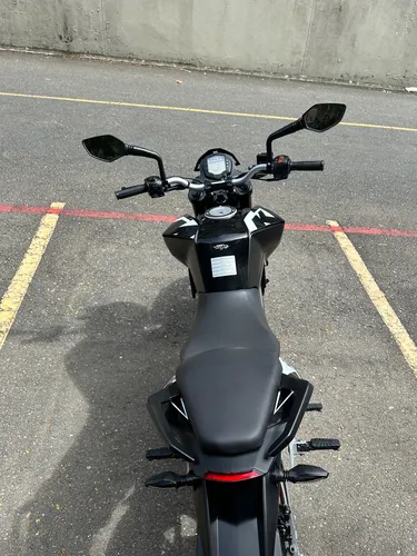Se Vende Ktm Duke 200, Modelo 2021, 22.000kms Originales Úni