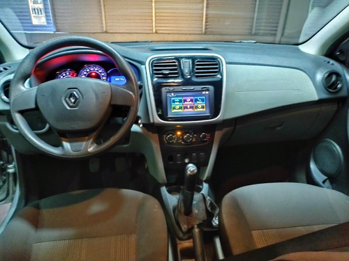 Renault Logan Fase Ii Expression 1.6 2016 (aa503sz)