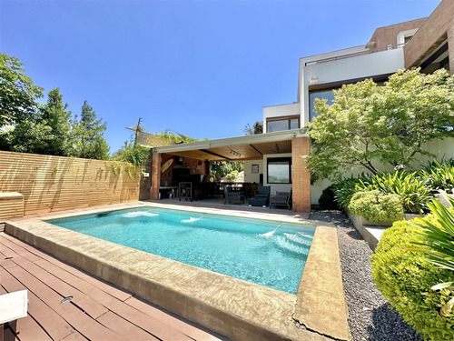 En Condominio: Los Trapenses / Monte Tabor