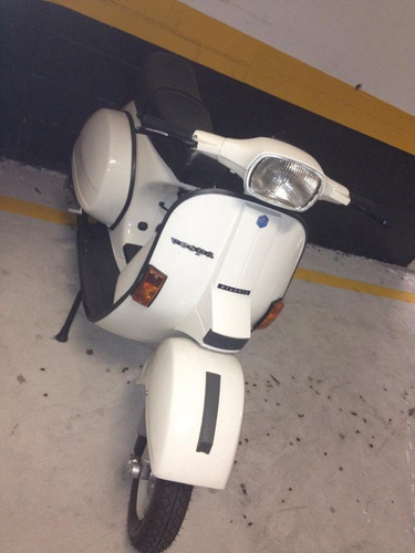 Vespa Branca Px200 1986 Restaurada