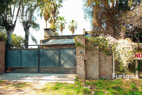 Casa Con Pileta En Casilda
