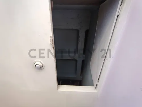 Local Comercial En Alquiler
